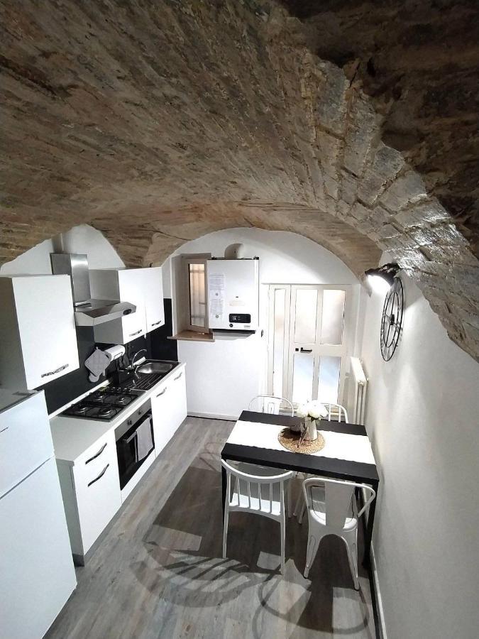 Апартаменти Casa In Centro Storico Vista Gran Sasso Атрі Екстер'єр фото